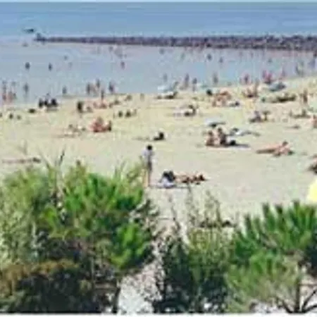 Avec Parking, 4 Pers., Pres De La - Fr-1-825-2 * La Rochelle